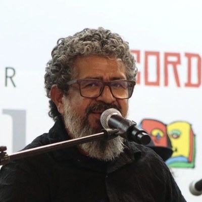 Retrato de Maviael Melo